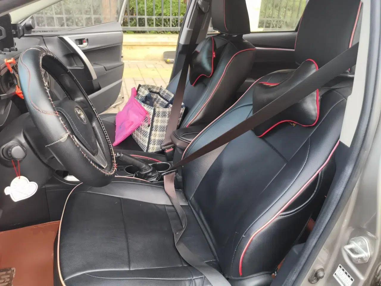 Toyota Corolla 2014 1.6L CVT GL — миниатюра 15