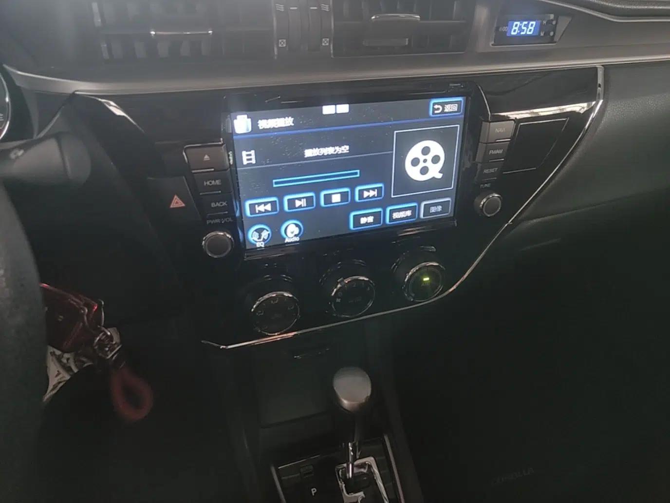 Toyota Corolla 2014 1.6L CVT GL — миниатюра 15