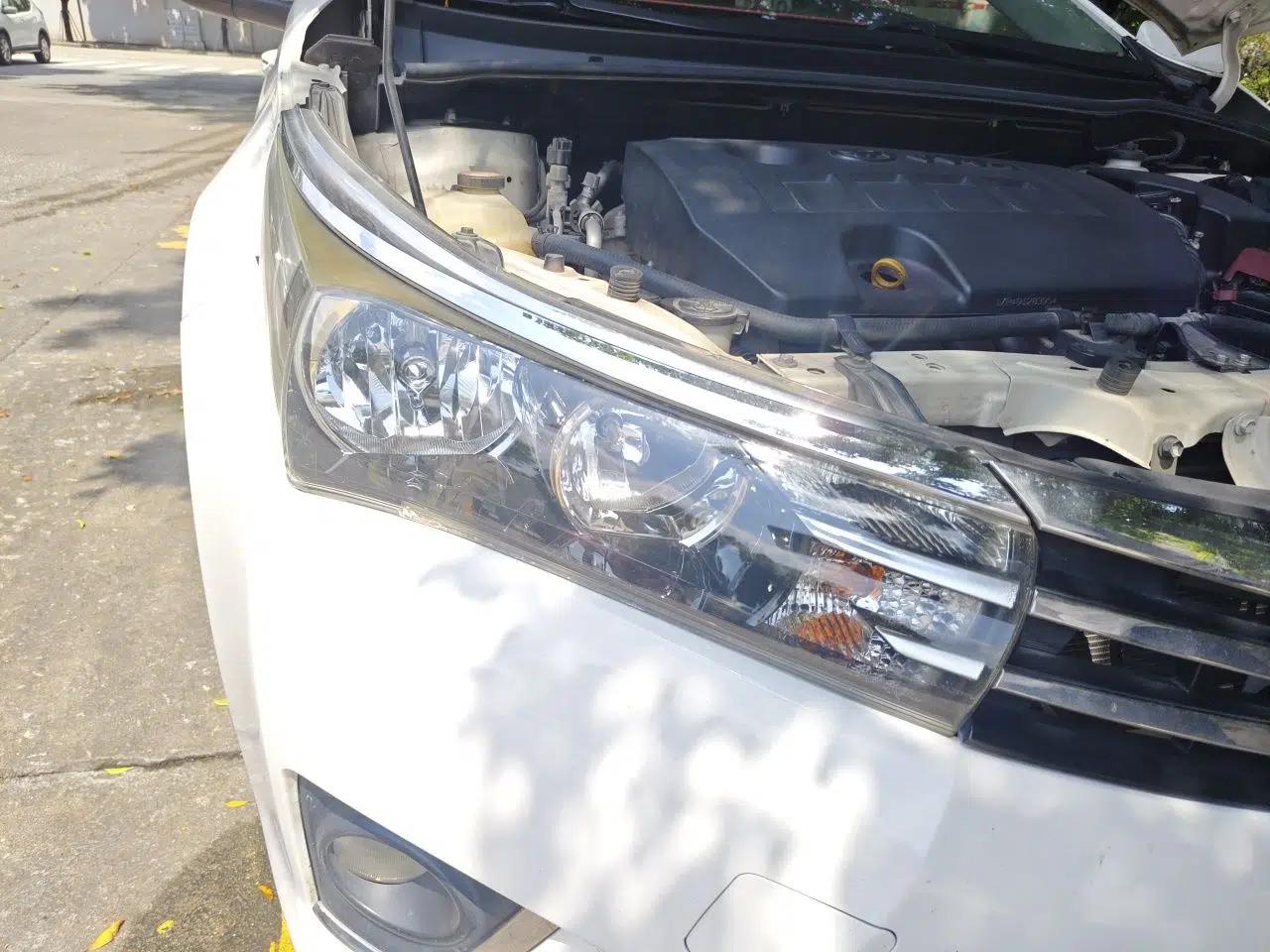 Toyota Corolla 2014 1.6L CVT GL — миниатюра 7
