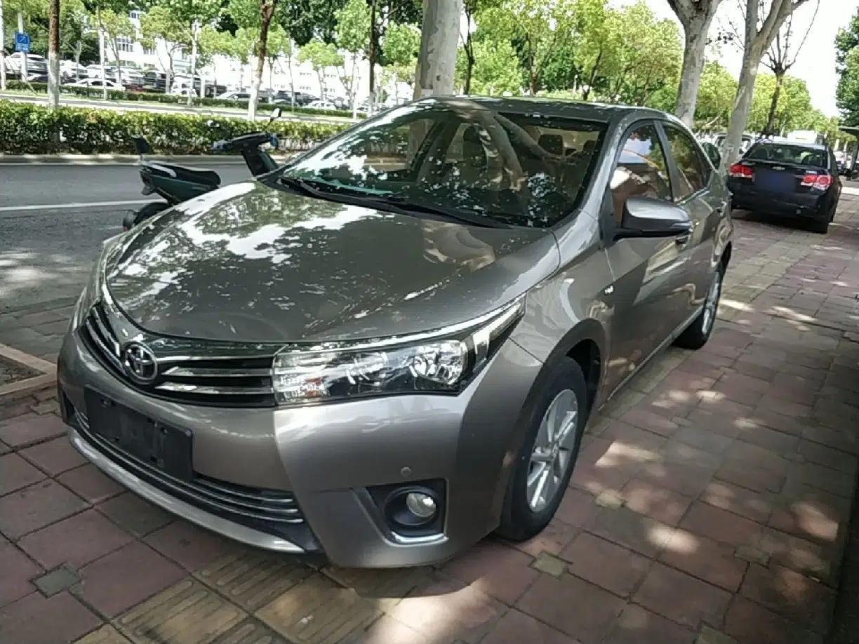 Toyota Corolla 2014 1.6L CVT GL-i — миниатюра 1