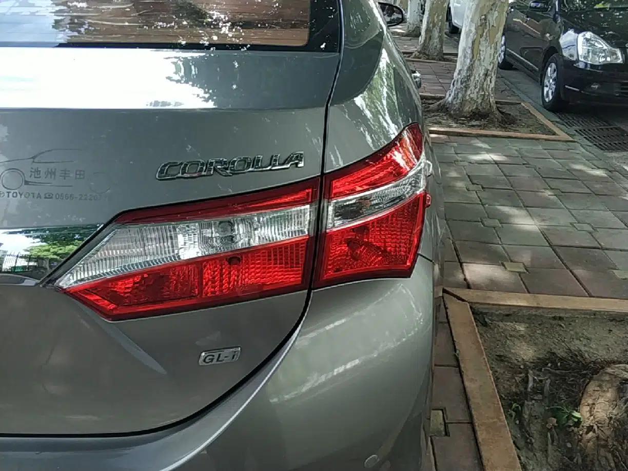 Toyota Corolla 2014 1.6L CVT GL-i — миниатюра 14