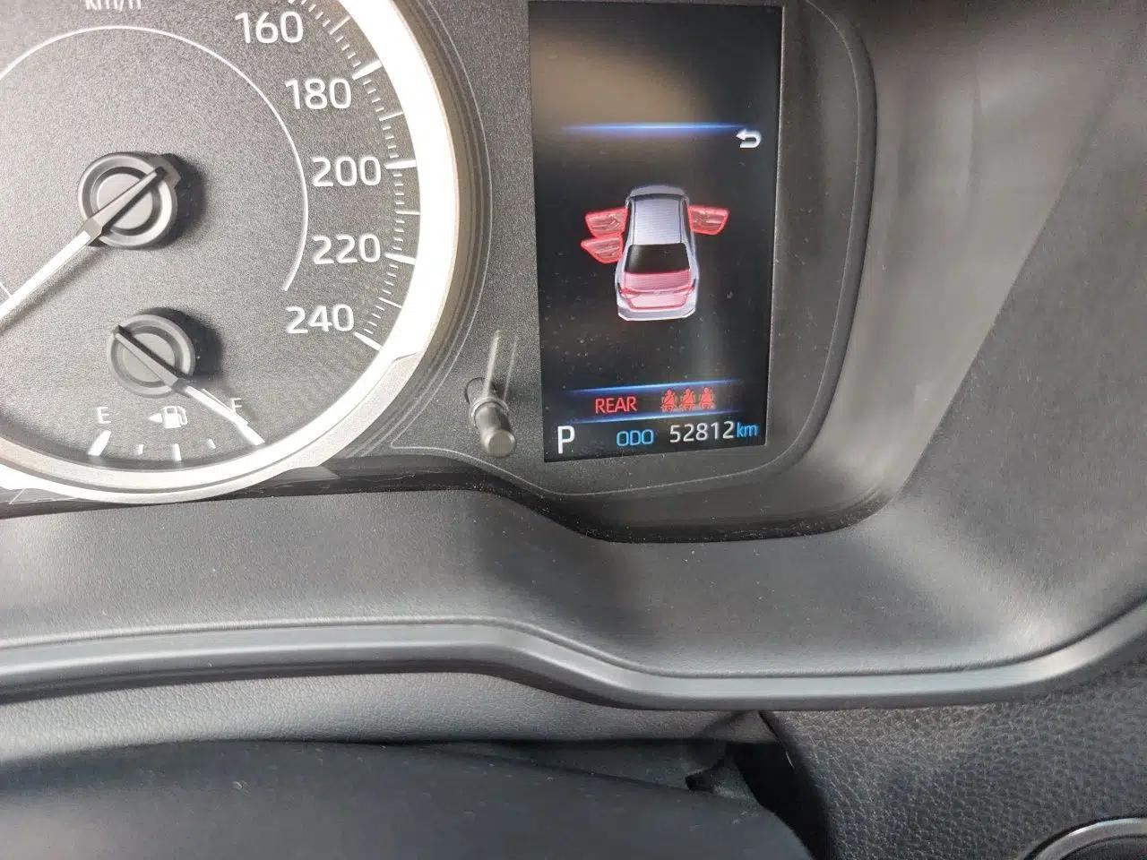 Toyota Corolla 2019 1.2T S-CVT GL-i Elite Edition — миниатюра 11