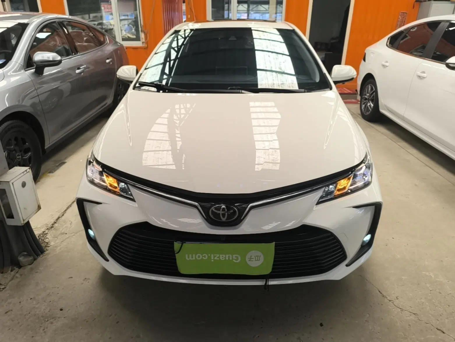 Toyota Corolla 2021 1.2T S-CVT Elite Edition — миниатюра 2