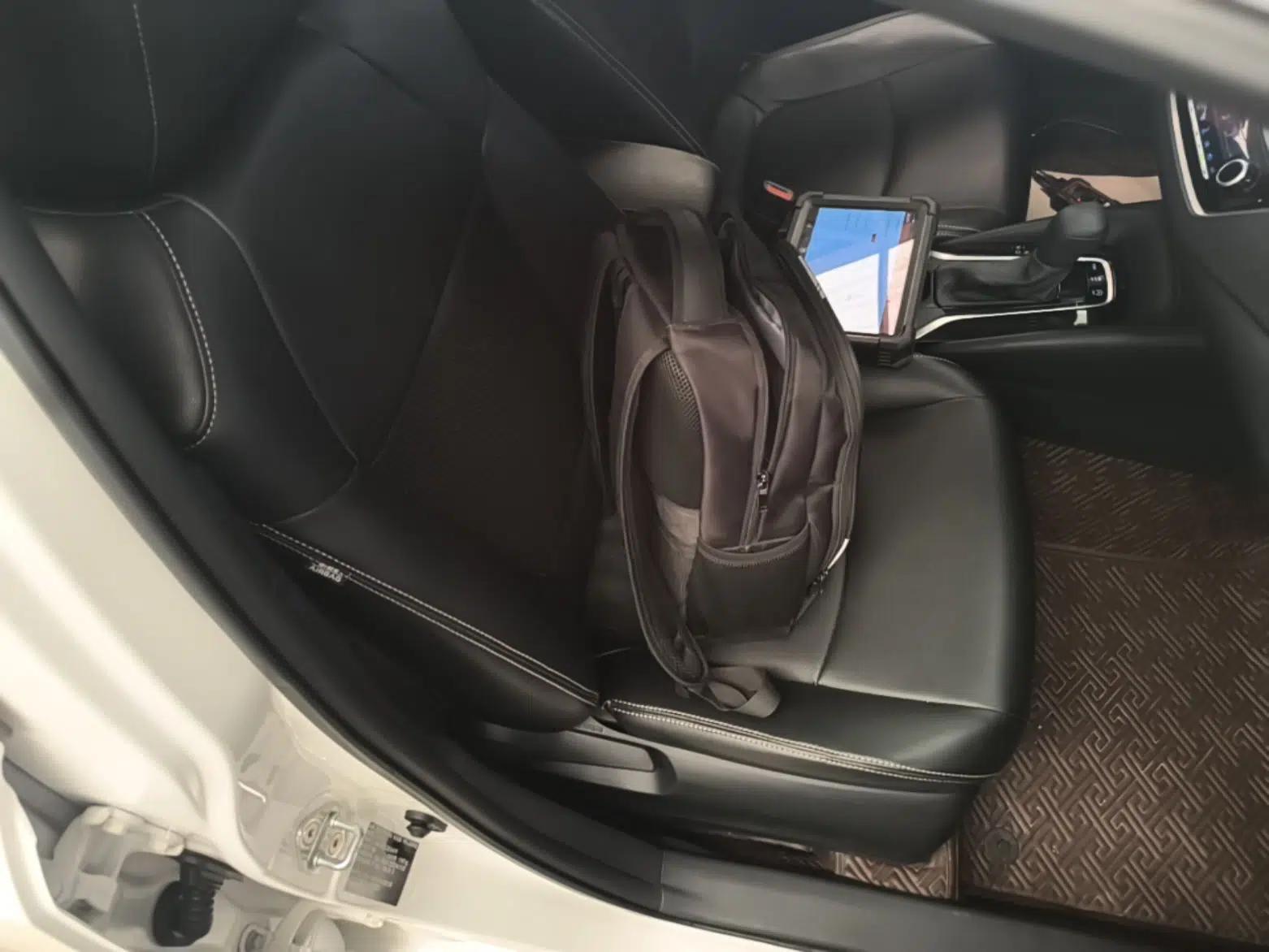 Toyota Corolla 2021 1.2T S-CVT Elite Edition — миниатюра 19