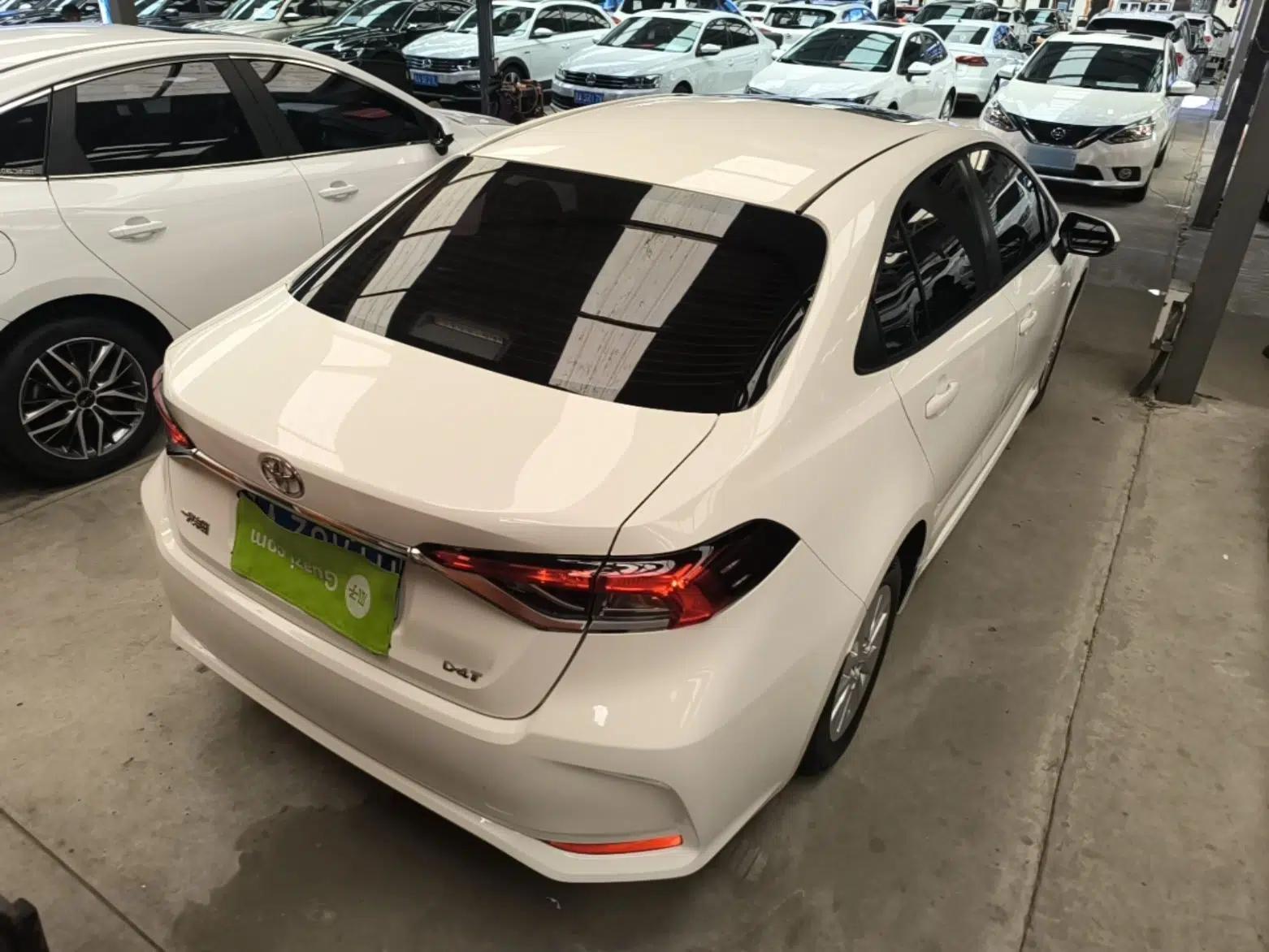 Toyota Corolla 2021 1.2T S-CVT Elite Edition — миниатюра 6