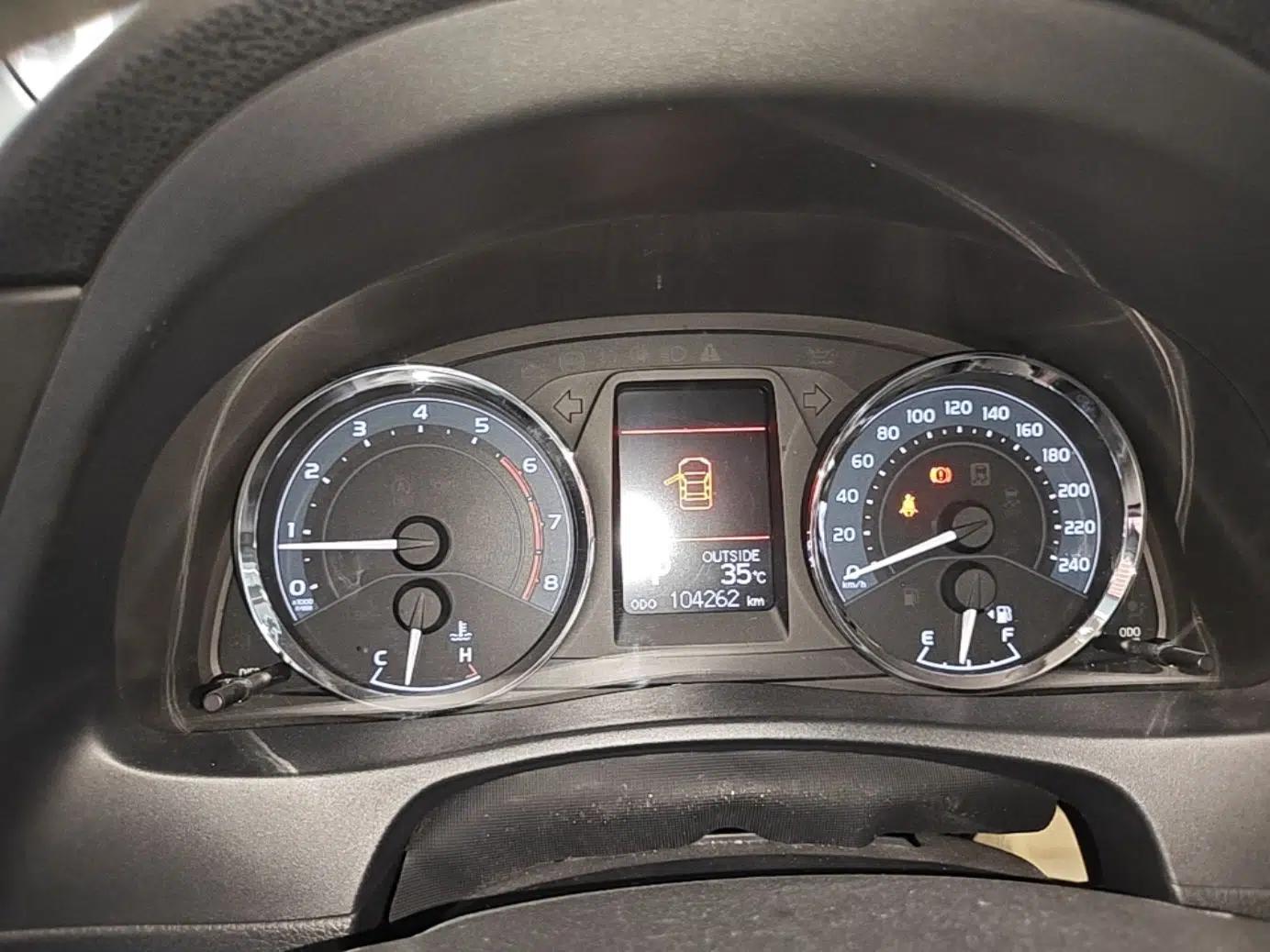 Toyota Corolla 2017 Revised Version 1.2T S-CVT GL-i — миниатюра 14