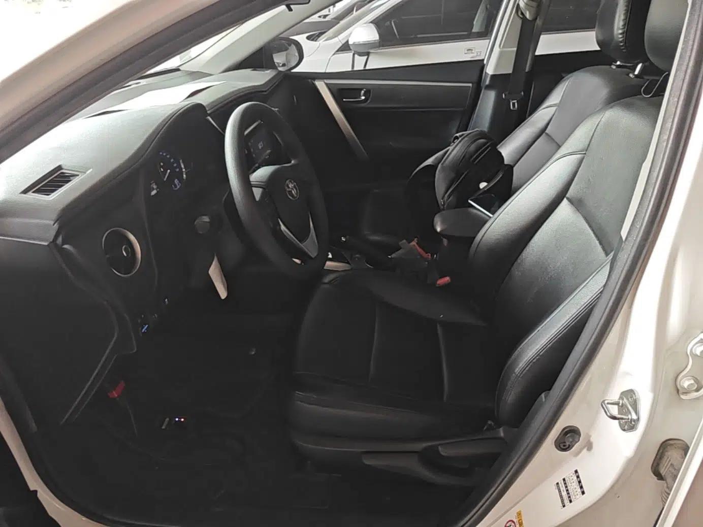 Toyota Corolla 2017 Revised Version 1.2T S-CVT GL-i — миниатюра 17