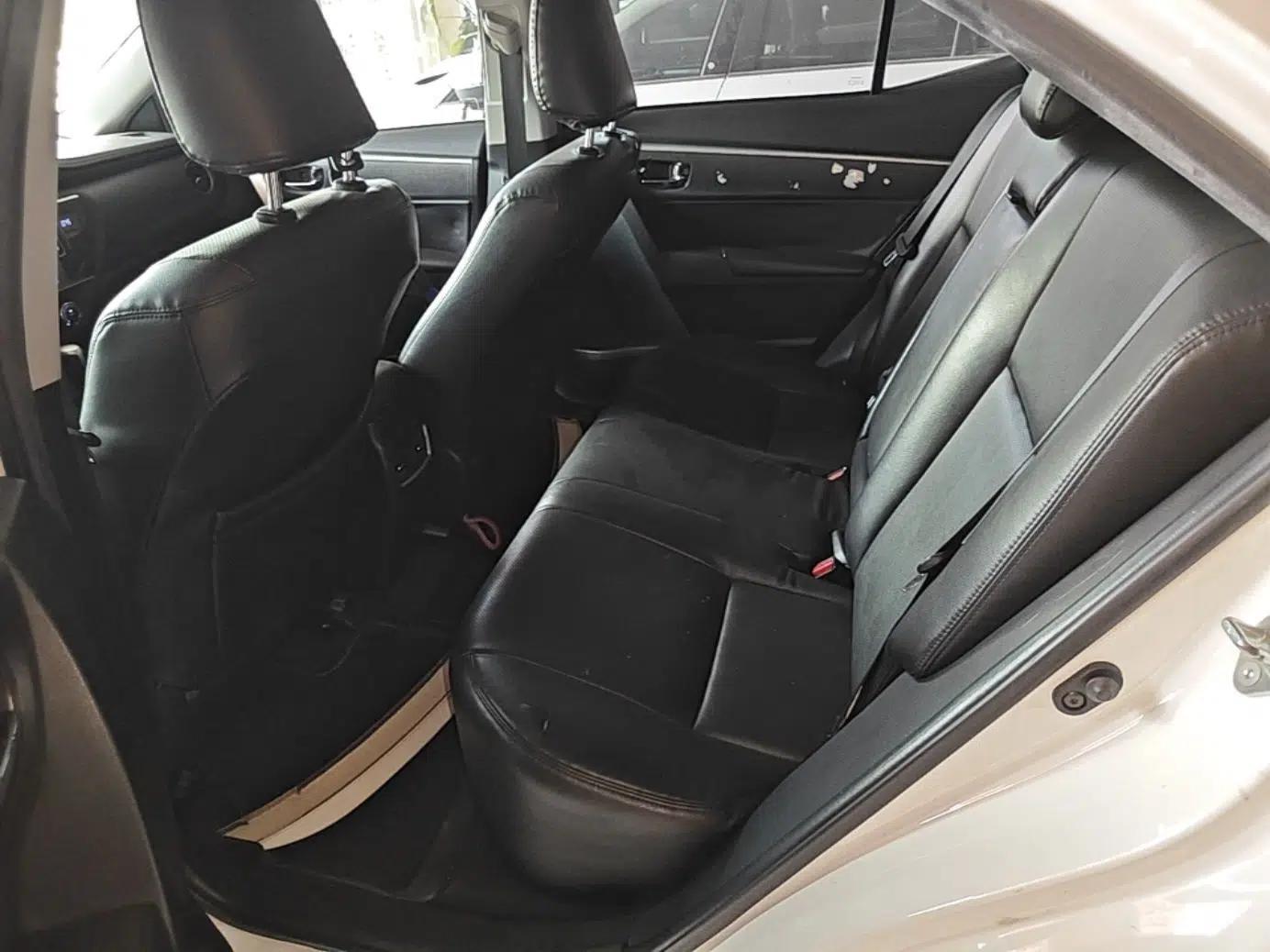 Toyota Corolla 2017 Revised Version 1.2T S-CVT GL-i — миниатюра 20