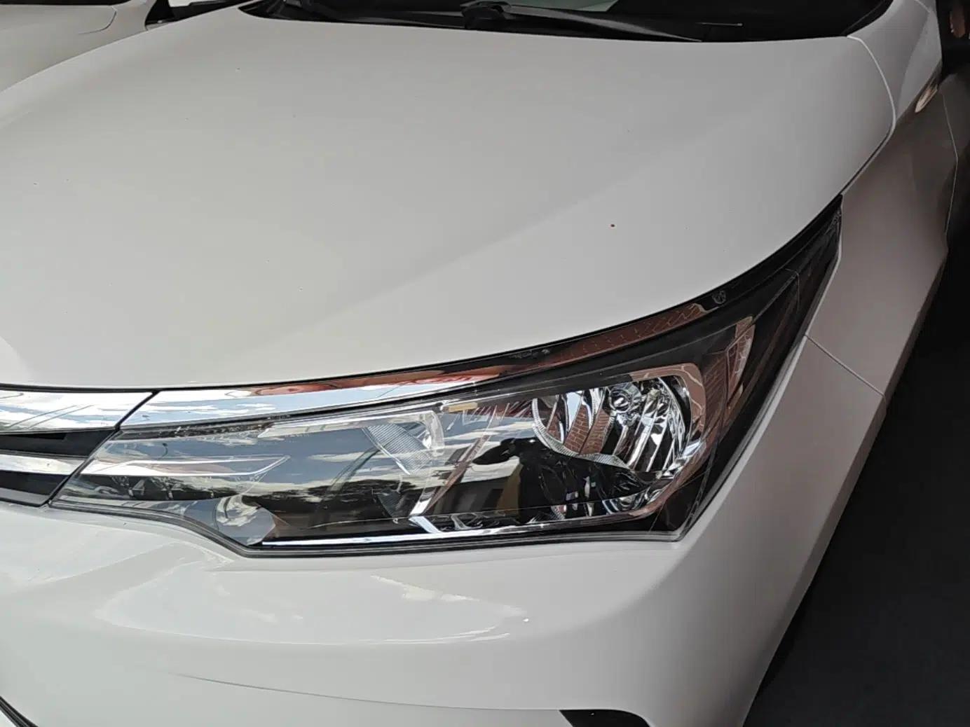 Toyota Corolla 2017 Revised Version 1.2T S-CVT GL-i — миниатюра 8