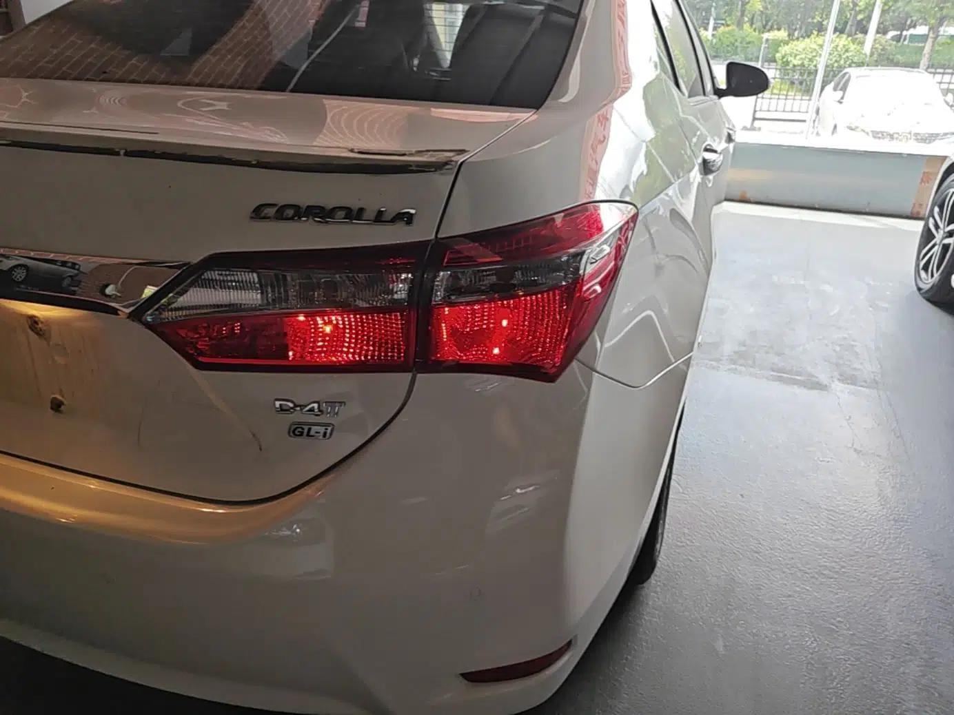 Toyota Corolla 2017 Revised Version 1.2T S-CVT GL-i — миниатюра 9