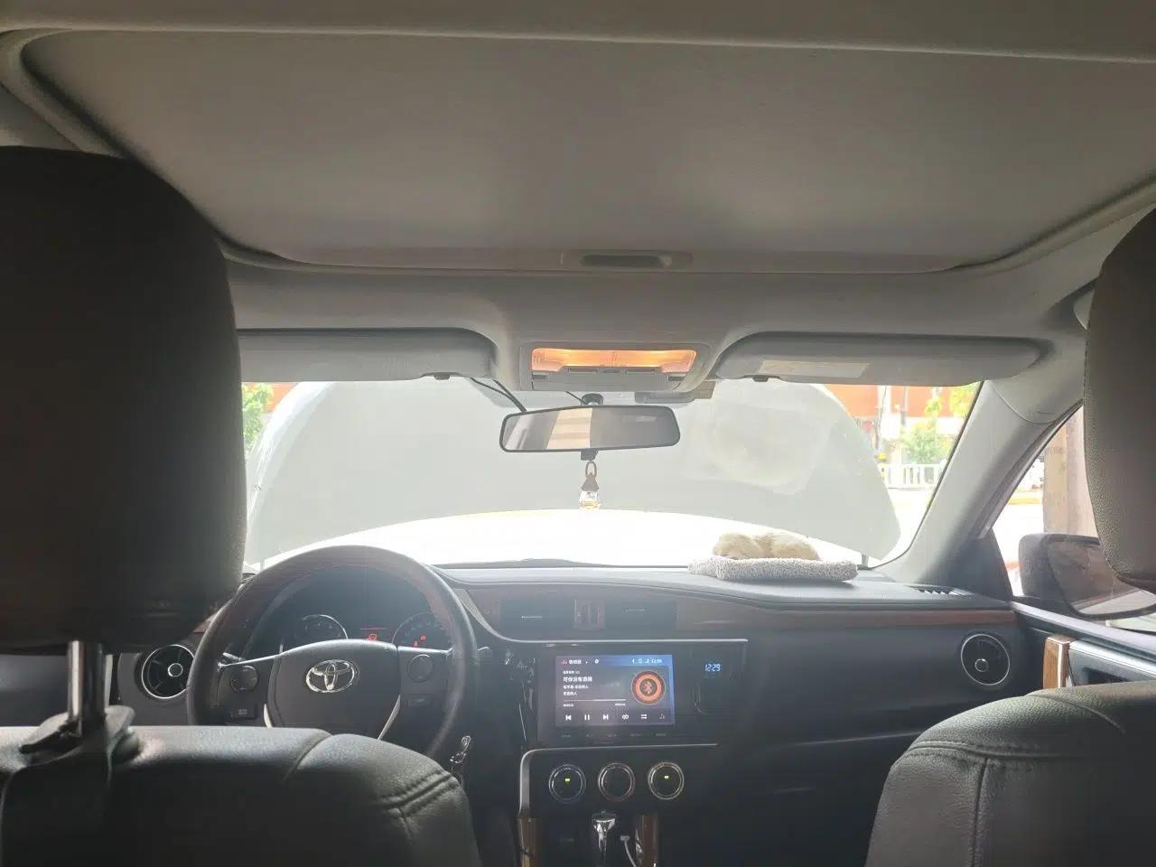 Toyota Corolla 2017 Revised Version 1.2T S-CVT GL-i — миниатюра 15