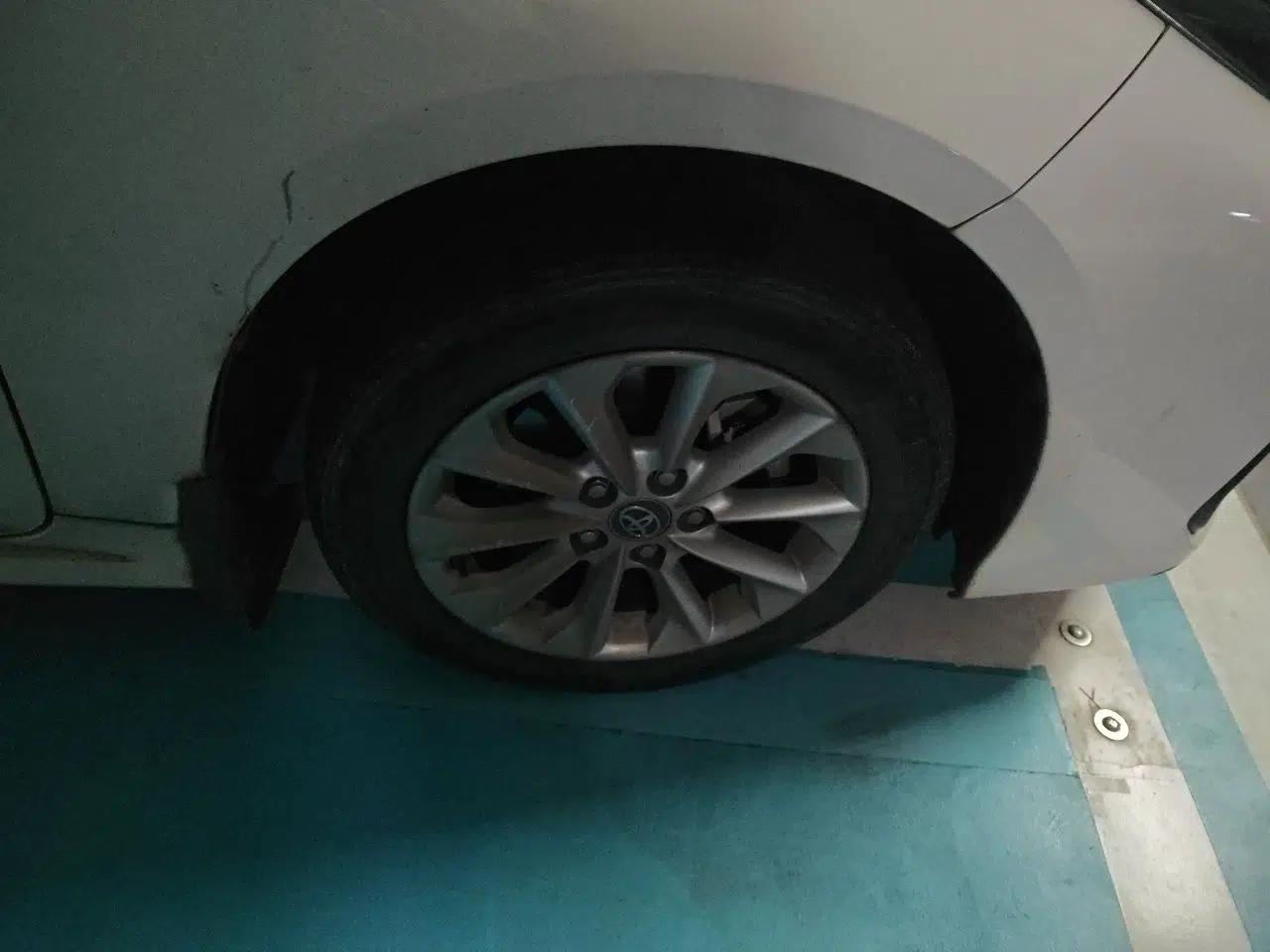 Toyota Corolla 2019 1.2T S-CVT GL-i Luxury Edition — миниатюра 8