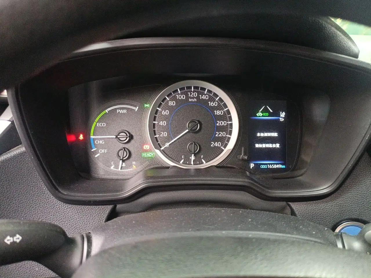 Toyota Corolla 2021 Dual-Engine 1.8L E-CVT Pioneer Edition — миниатюра 11