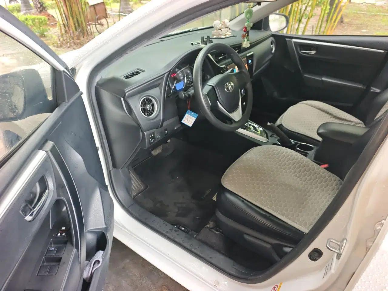 Toyota Corolla 2017 Revised Version 1.2T S-CVT GL — миниатюра 16