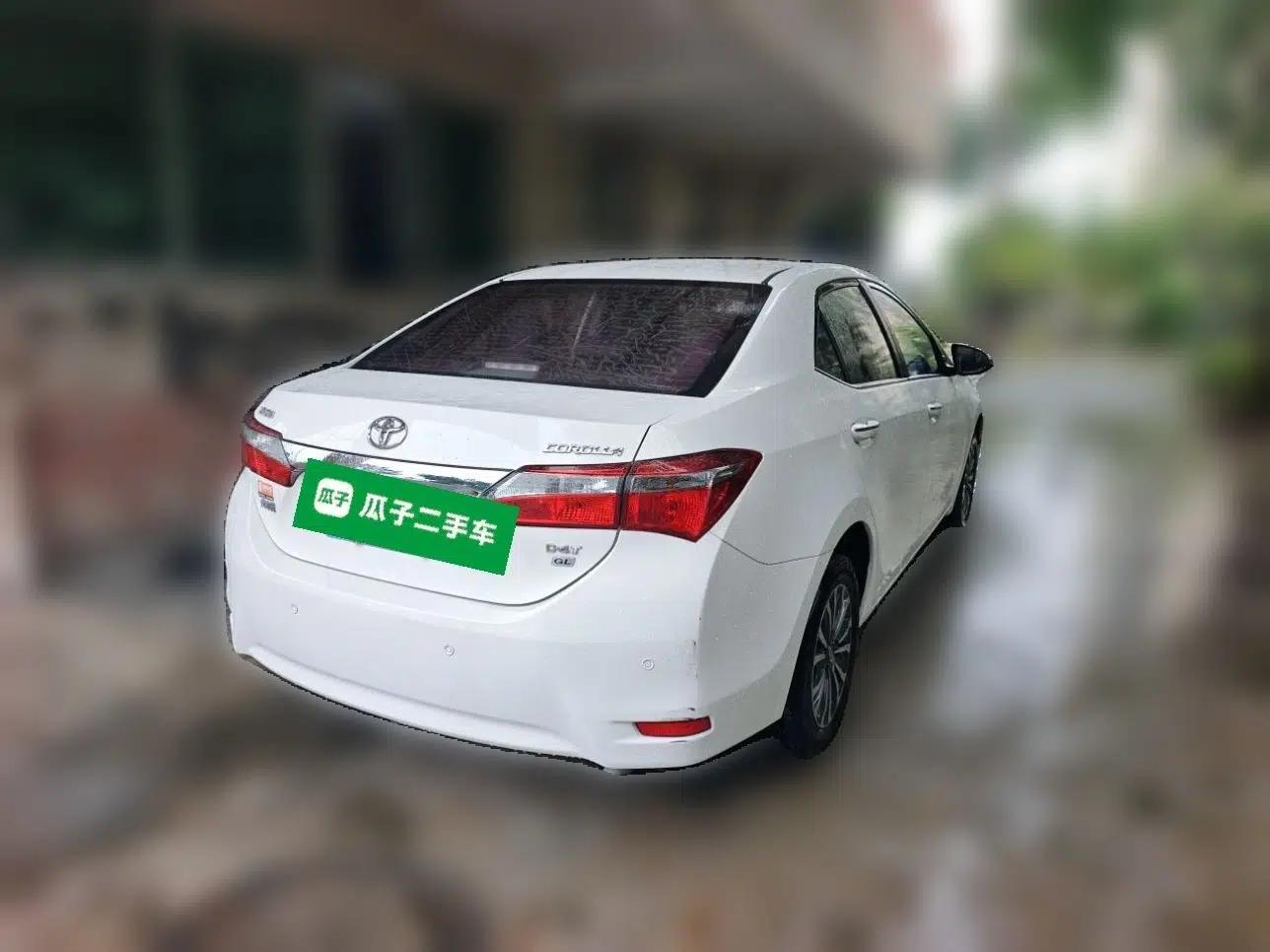 Toyota Corolla 2017 Revised Version 1.2T S-CVT GL — миниатюра 6