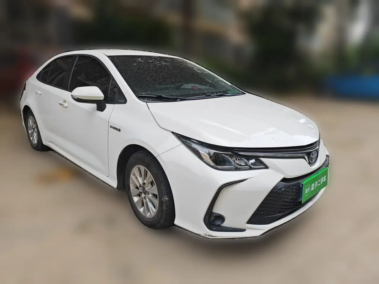 Toyota Corolla 2023 1.8L Smart Electric Hybrid Dual-Motor Pioneer Edition — миниатюра 3