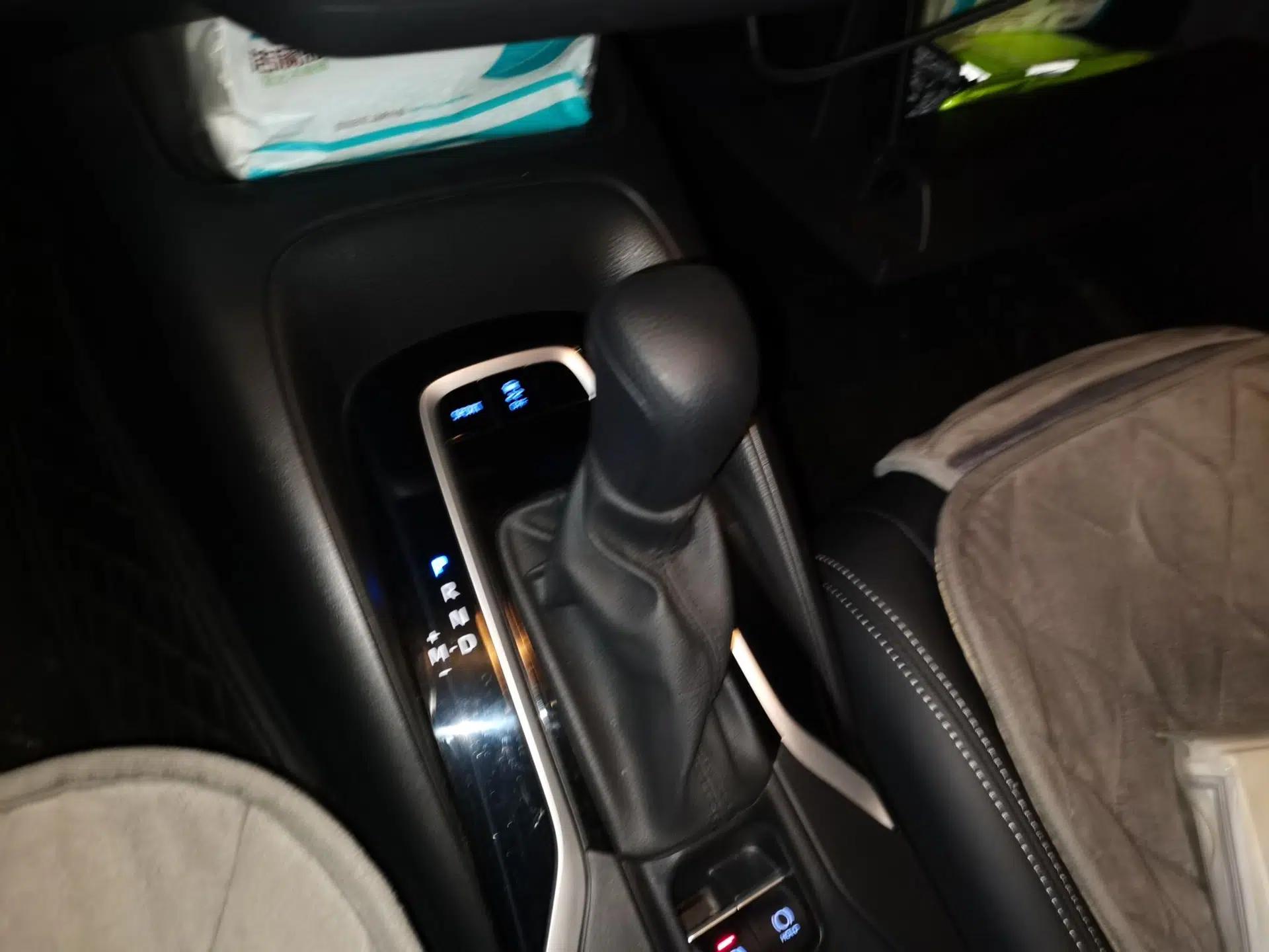 Toyota Corolla 2021 TNGA 1.5L CVT Elite Edition — миниатюра 14