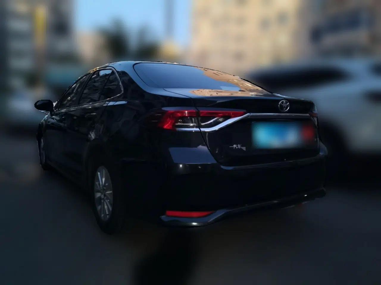 Toyota Corolla 2021 TNGA 1.5L CVT Elite Edition — миниатюра 4