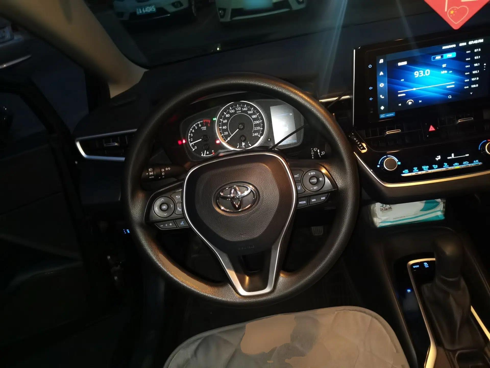Toyota Corolla 2021 TNGA 1.5L CVT Elite Edition — миниатюра 10