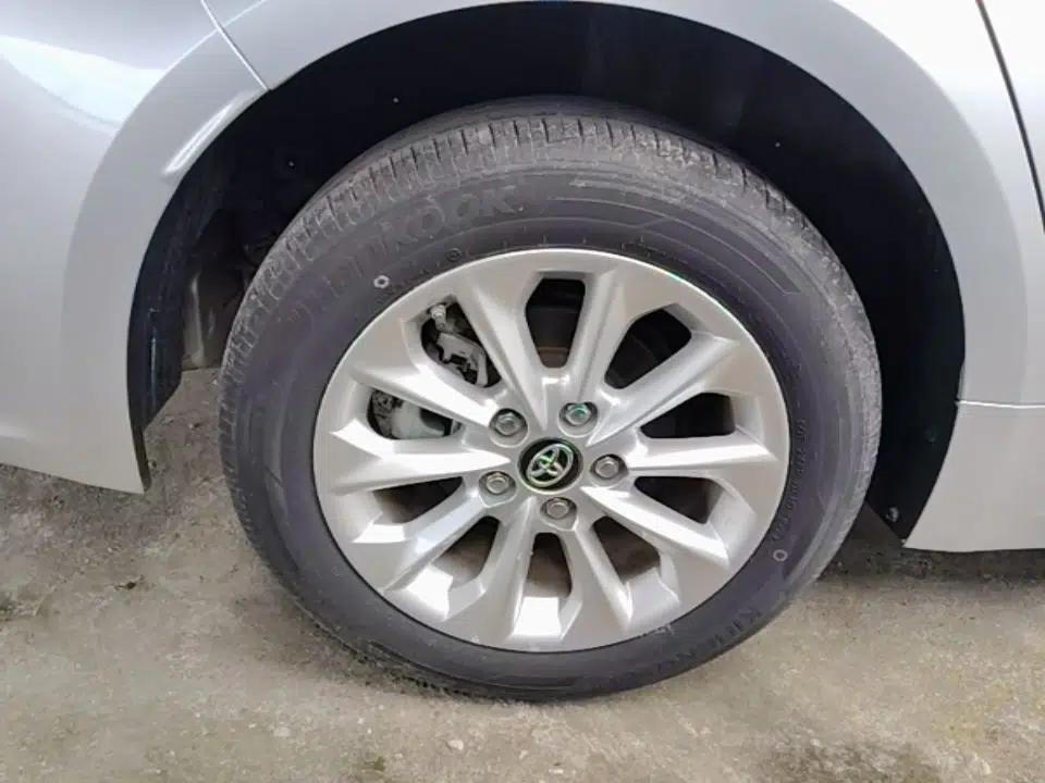 Toyota Corolla 2021 1.2T S-CVT Elite PLUS Edition — миниатюра 11