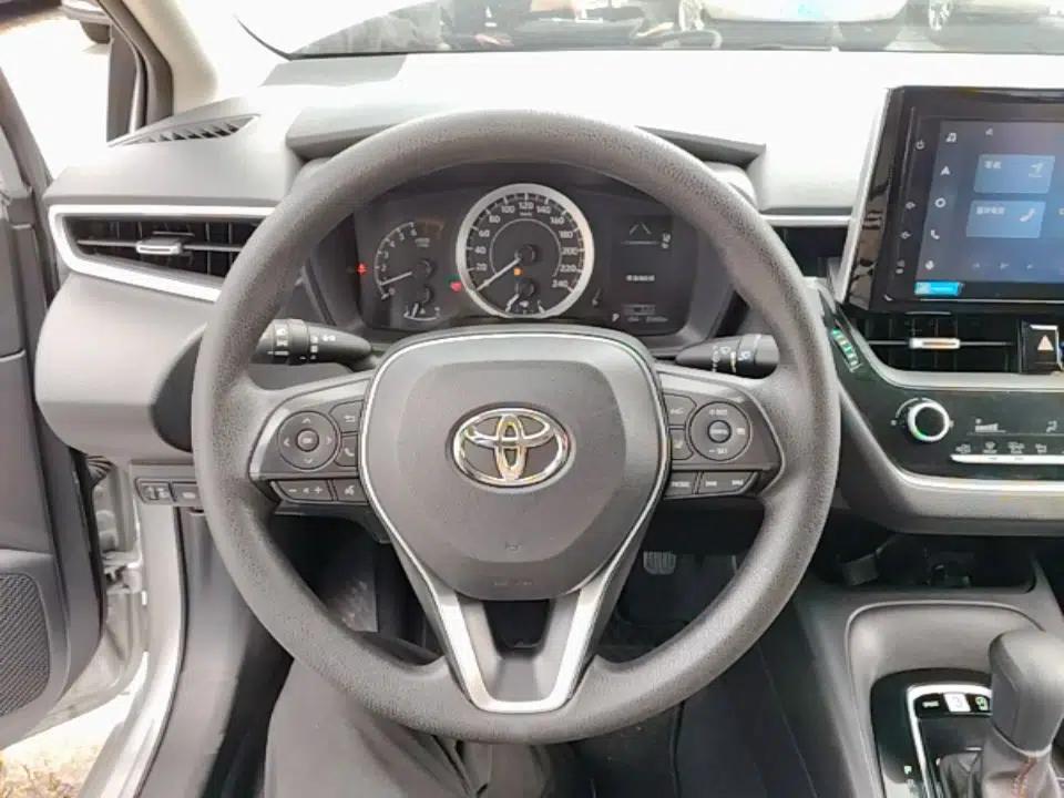 Toyota Corolla 2021 1.2T S-CVT Elite PLUS Edition — миниатюра 13
