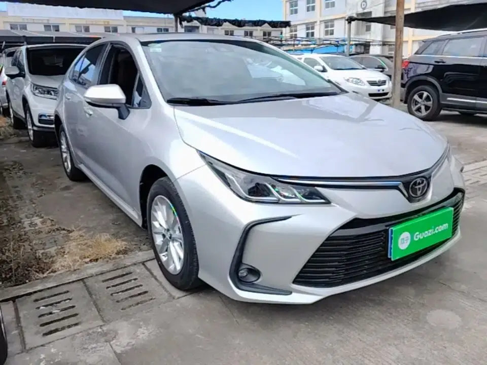 Toyota Corolla 2021 1.2T S-CVT Elite PLUS Edition — миниатюра 3
