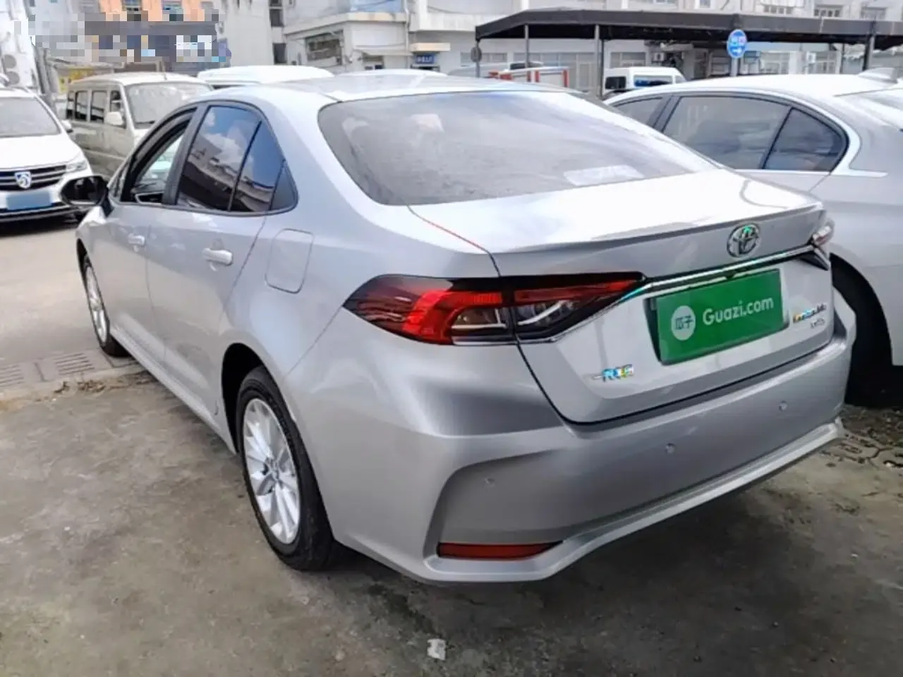 Toyota Corolla 2021 1.2T S-CVT Elite PLUS Edition — миниатюра 4