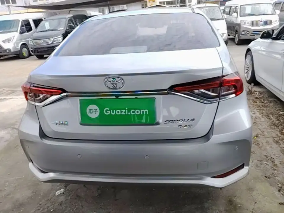 Toyota Corolla 2021 1.2T S-CVT Elite PLUS Edition — миниатюра 5