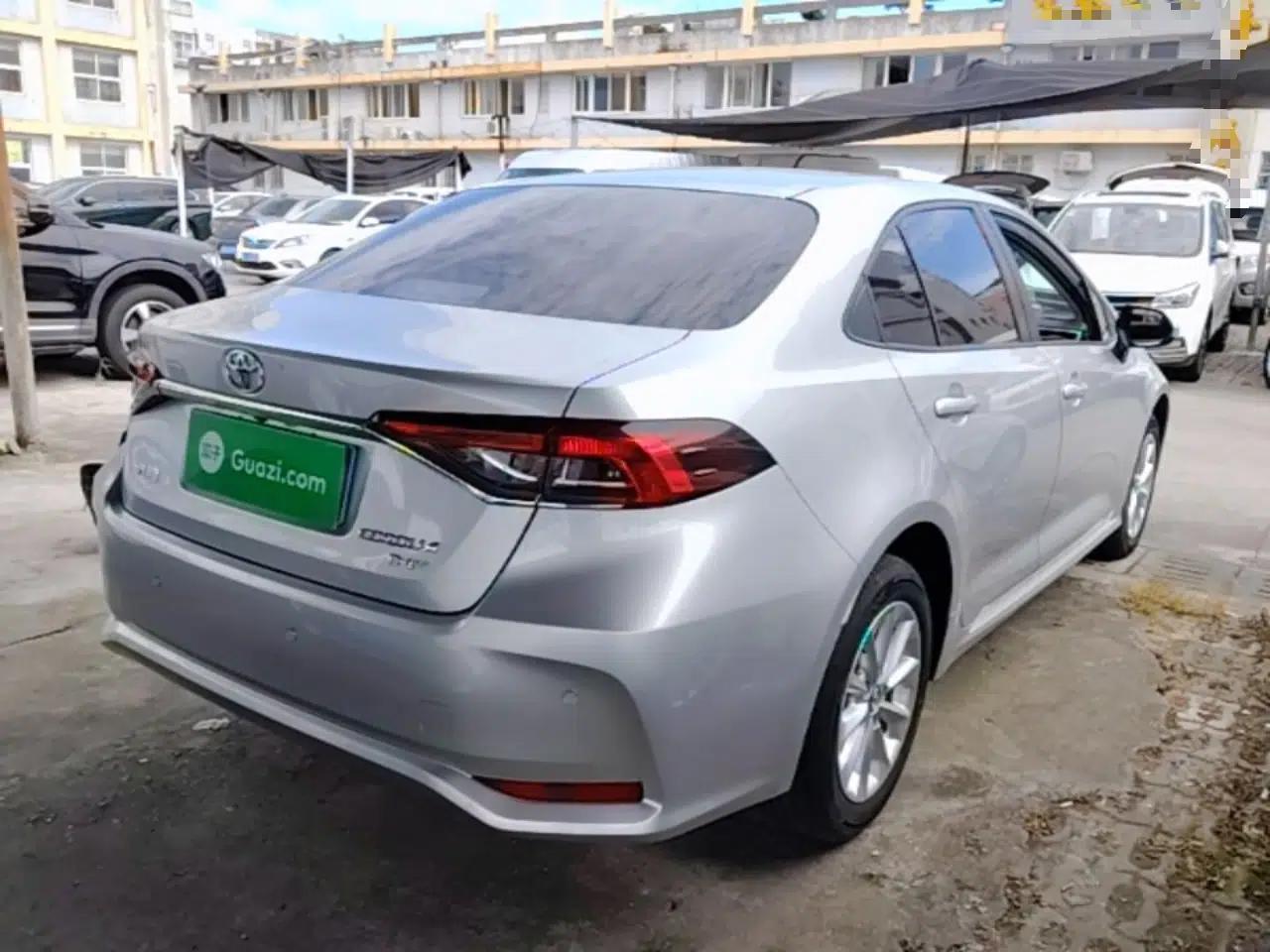 Toyota Corolla 2021 1.2T S-CVT Elite PLUS Edition — миниатюра 6