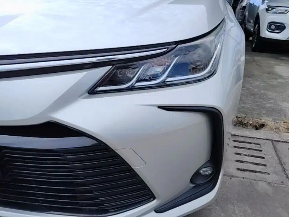 Toyota Corolla 2021 1.2T S-CVT Elite PLUS Edition — миниатюра 8