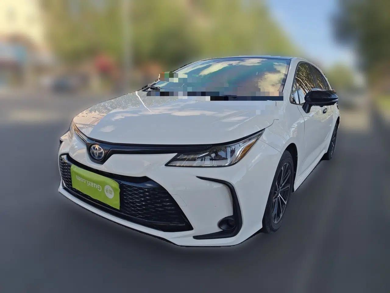 Toyota Corolla 2023 1.8L Smart Electric Hybrid Dual-Motor Elite Edition — миниатюра 1