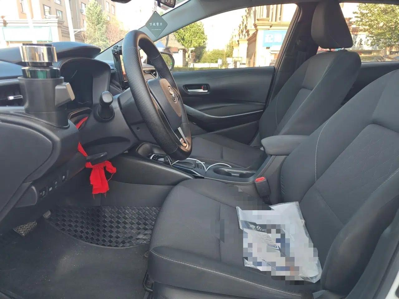 Toyota Corolla 2023 1.8L Smart Electric Hybrid Dual-Motor Elite Edition — миниатюра 15