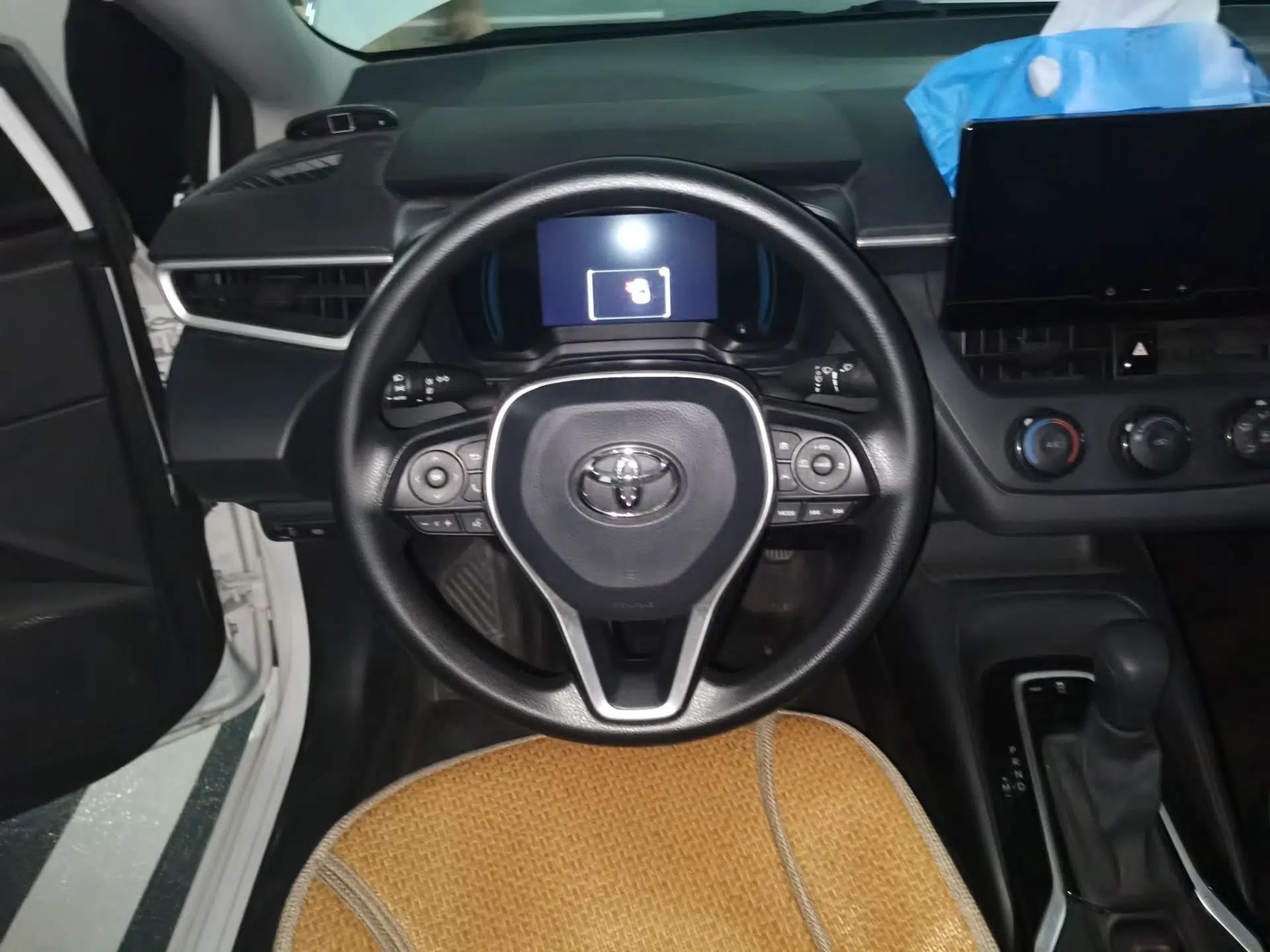 Toyota Corolla 2023 1.5L Pioneer Edition — миниатюра 7