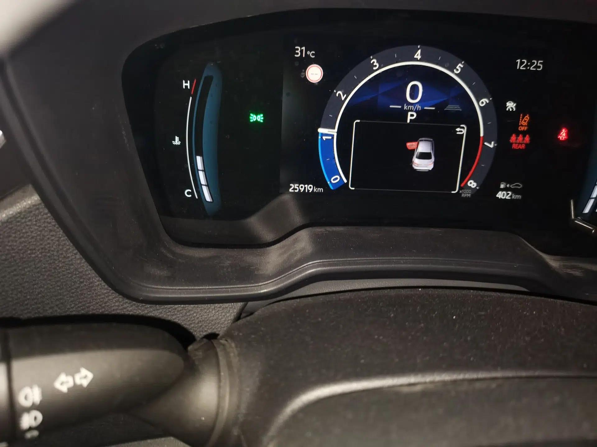 Toyota Corolla 2023 1.5L Pioneer Edition — миниатюра 9