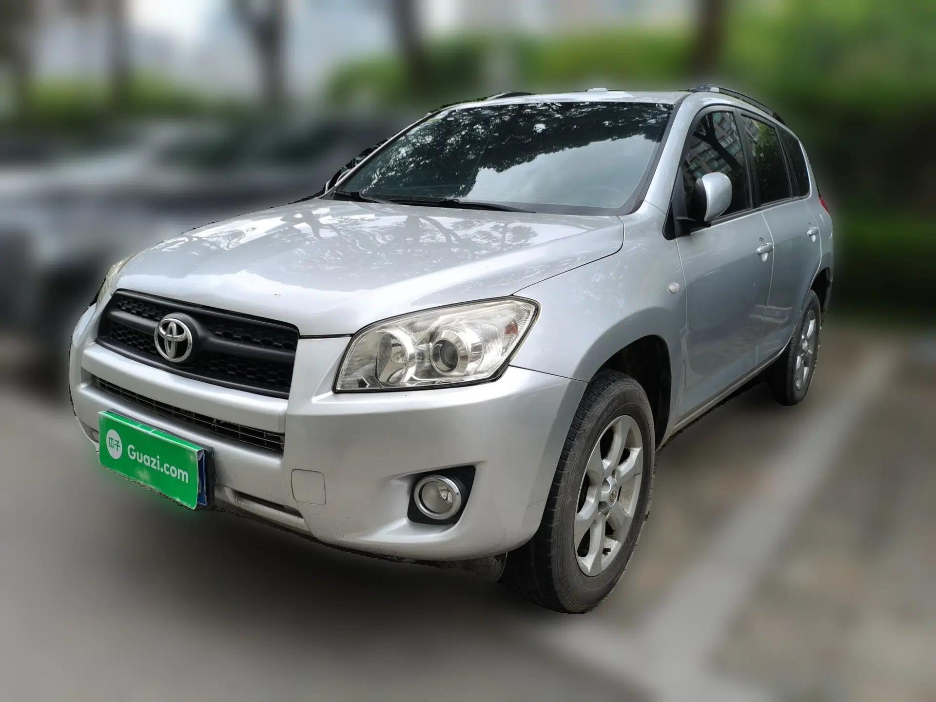 Toyota RAV4 2009 2.0L Automatic Luxury Edition — миниатюра 1