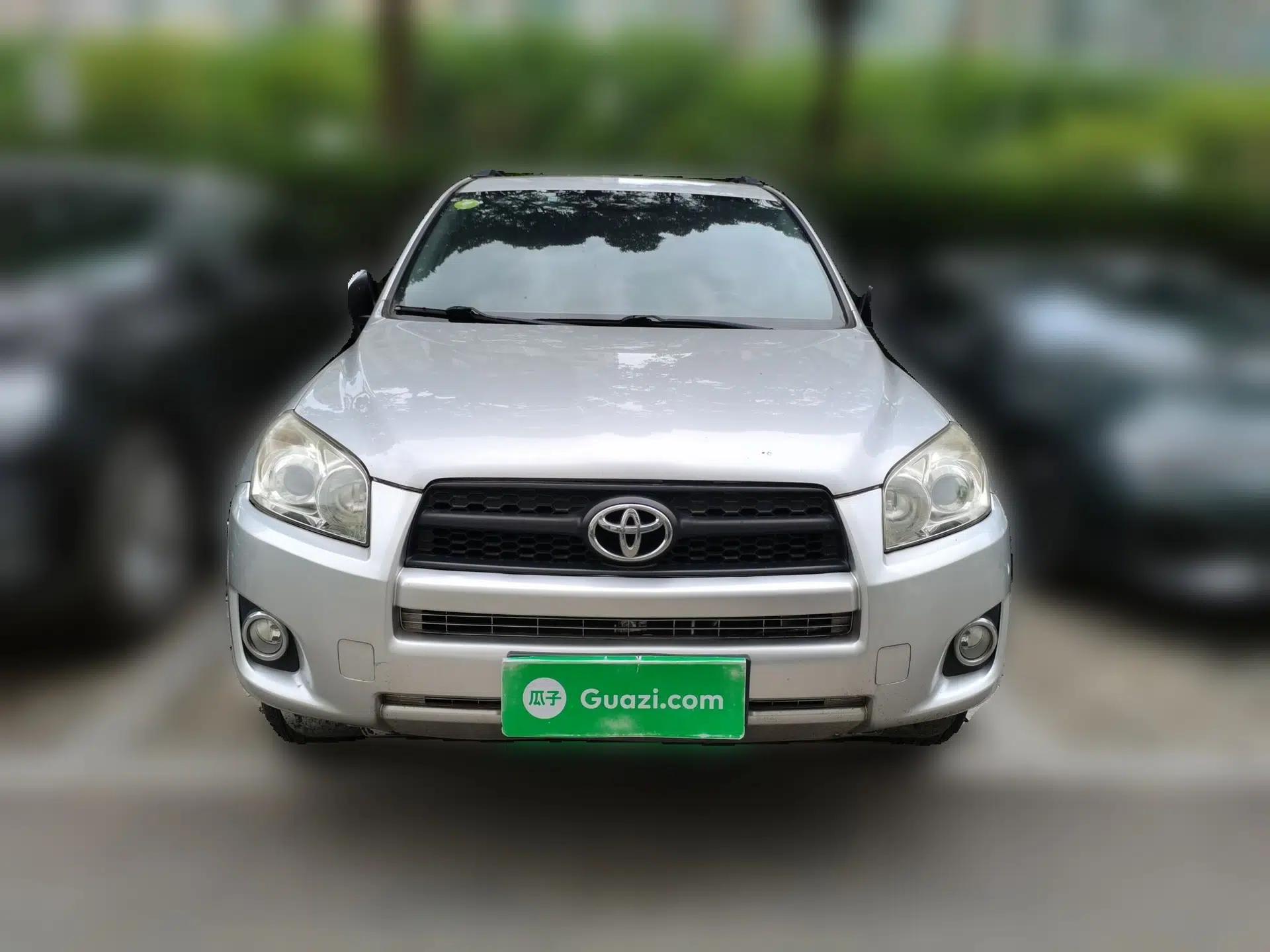 Toyota RAV4 2009 2.0L Automatic Luxury Edition — миниатюра 2
