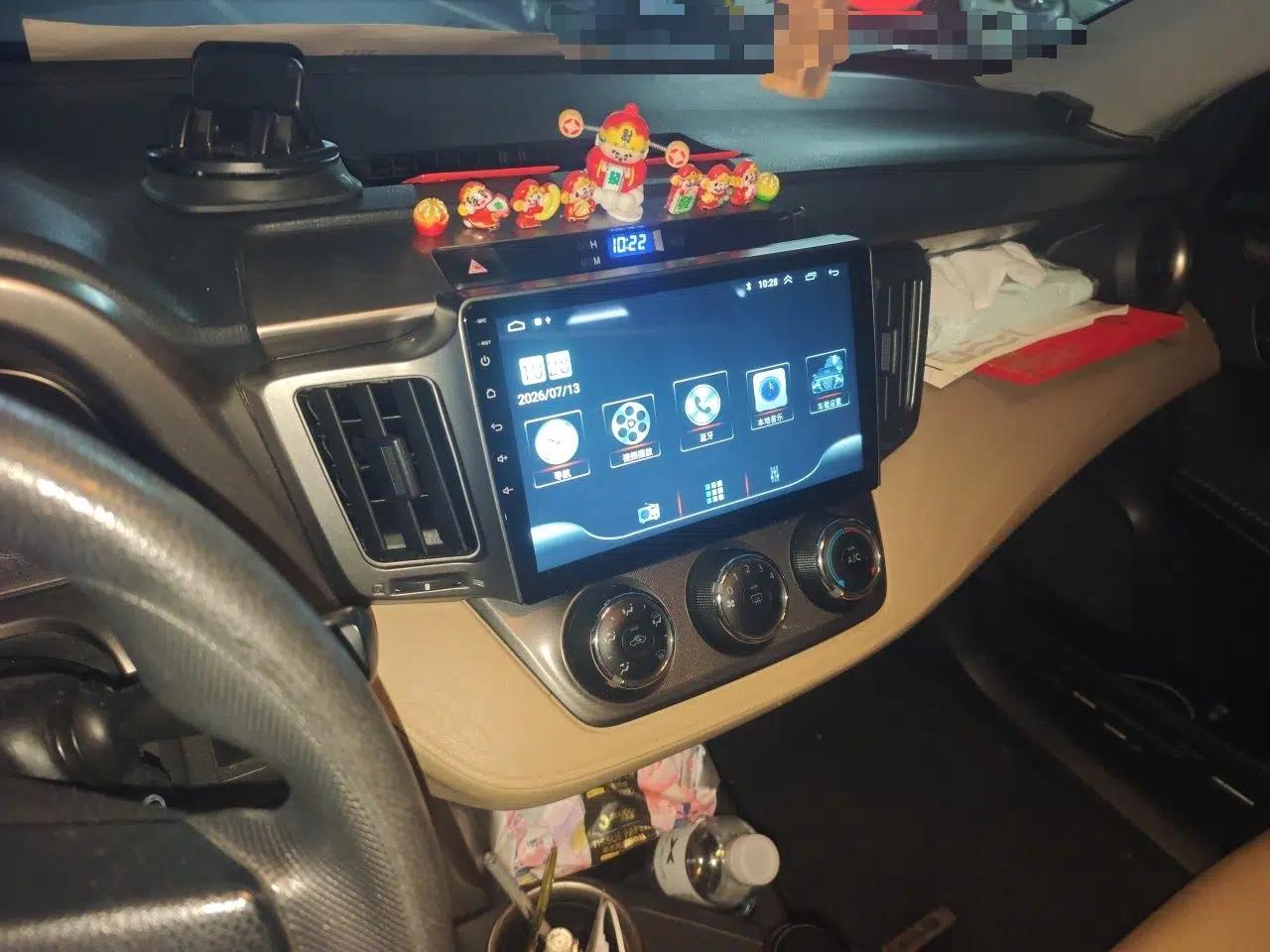 Toyota RAV4 2013 2.0L CVT Two-Wheel Drive Urban Edition — миниатюра 13