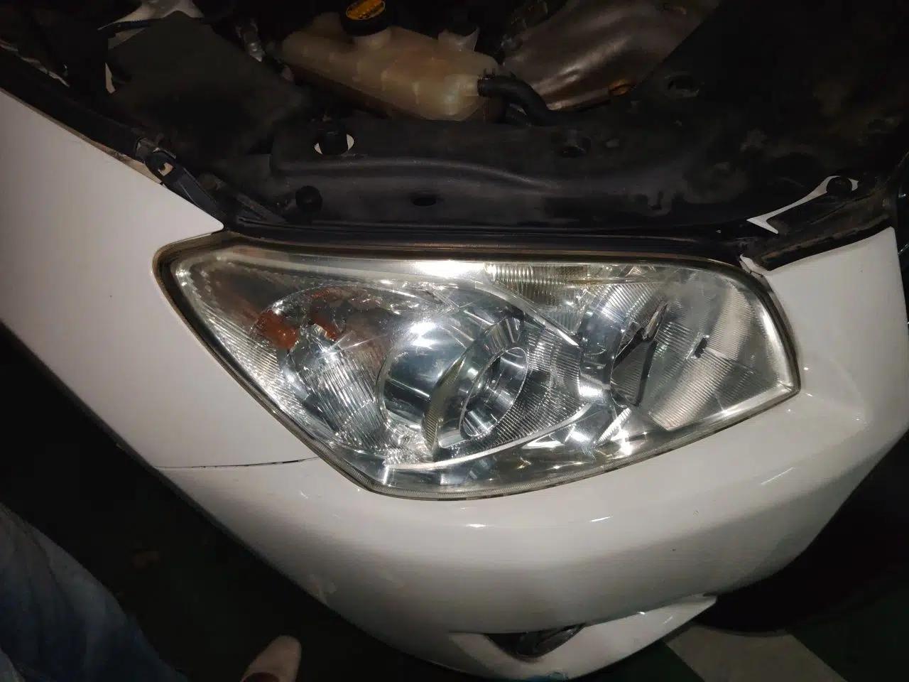 Toyota RAV4 2011 2.0L Automatic Classic Edition — миниатюра 7