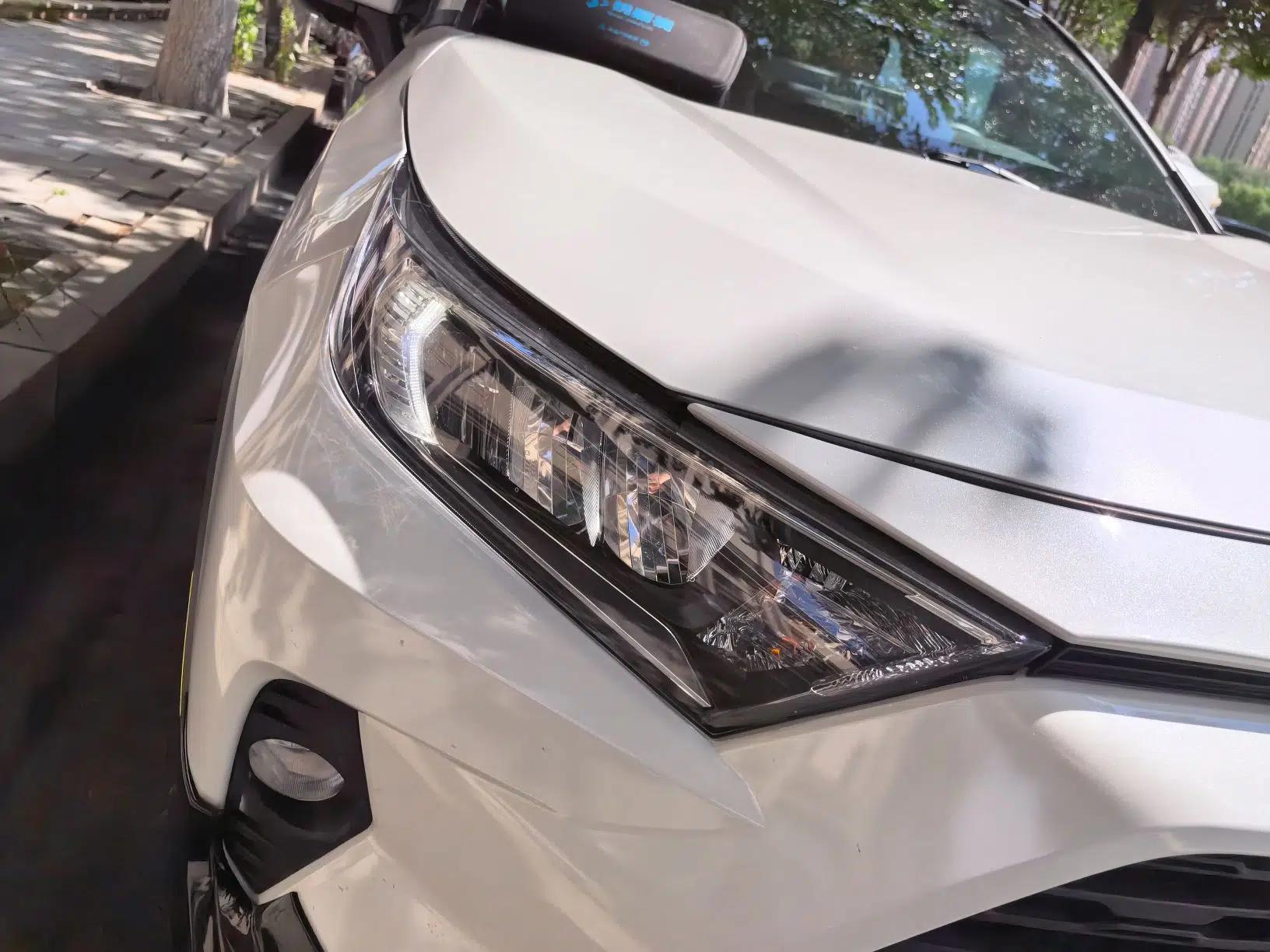 Toyota RAV4 2020 2.0L CVT Two-Wheel Drive Fashion PLUS Edition — миниатюра 7