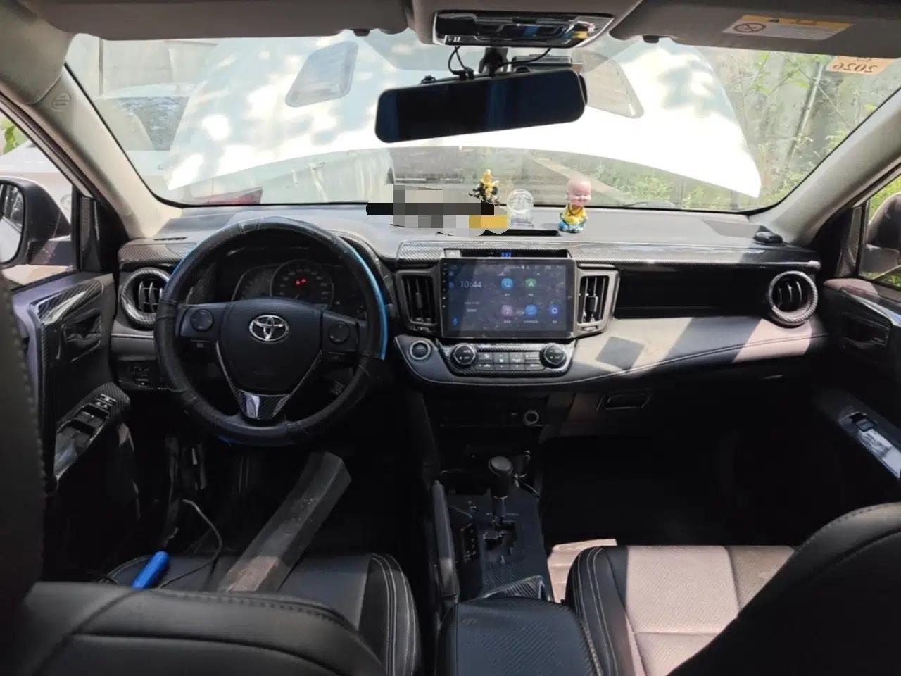 Toyota RAV4 2016 2.0L CVT Two-Wheel Drive Fashion Edition China V Standard — миниатюра 9