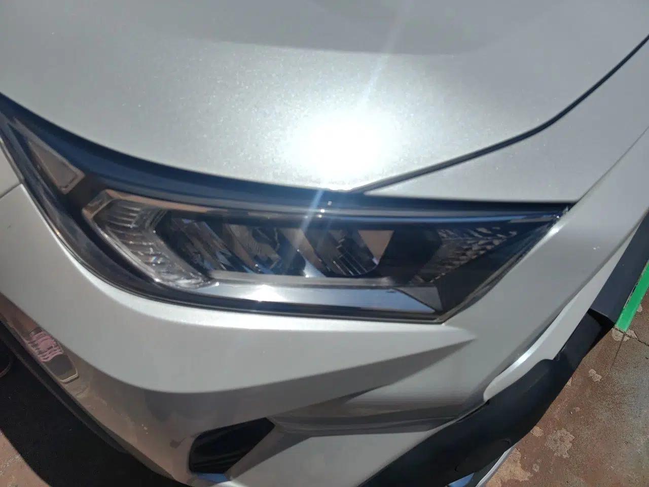 Toyota RAV4 2021 2.0L CVT Two-Wheel Drive Fashion Edition — миниатюра 7
