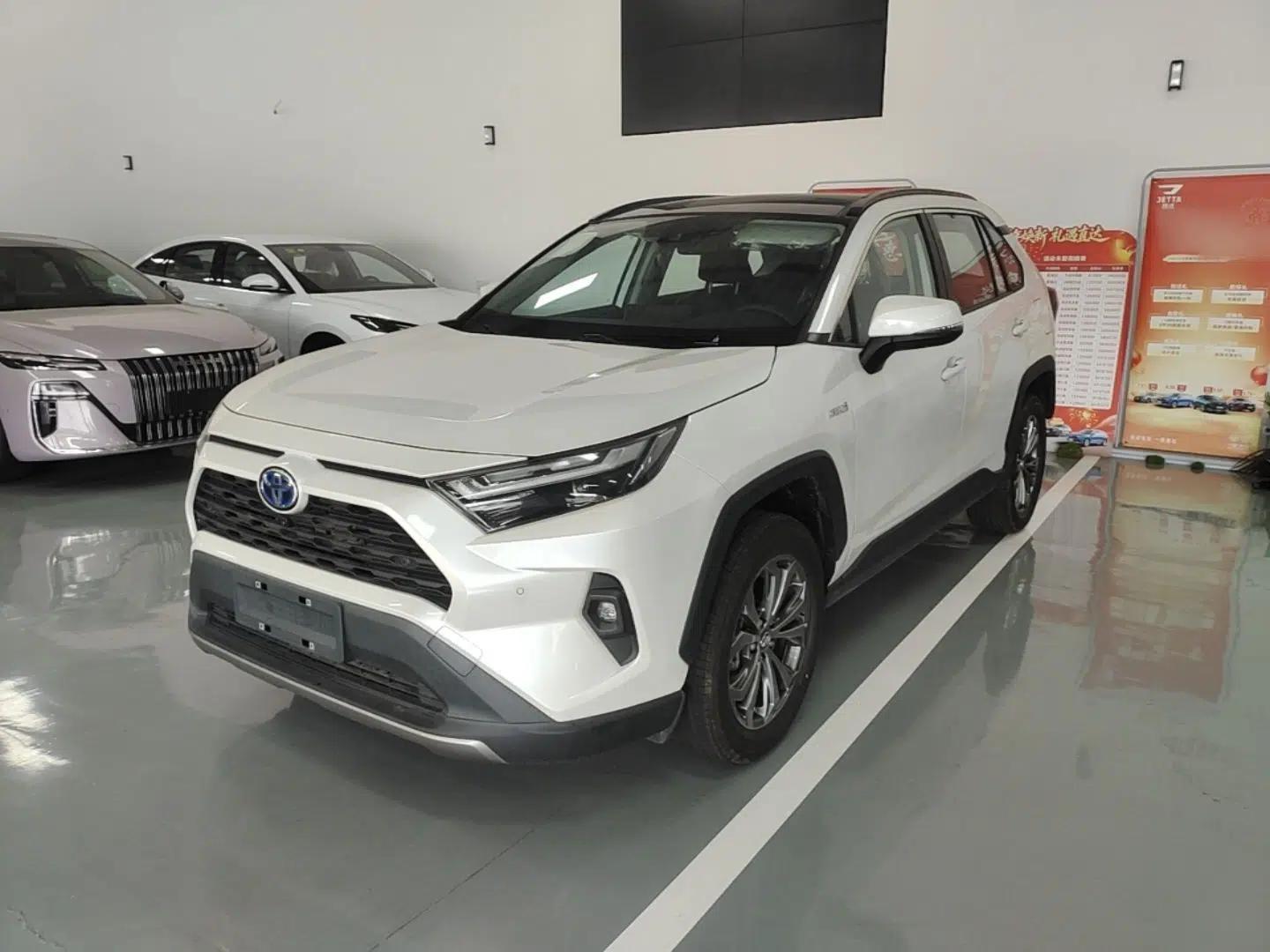 Toyota RAV4 2023 Dual-Engine 2.5L E-CVT Two-Wheel Drive Elite Plus Edition — миниатюра 1