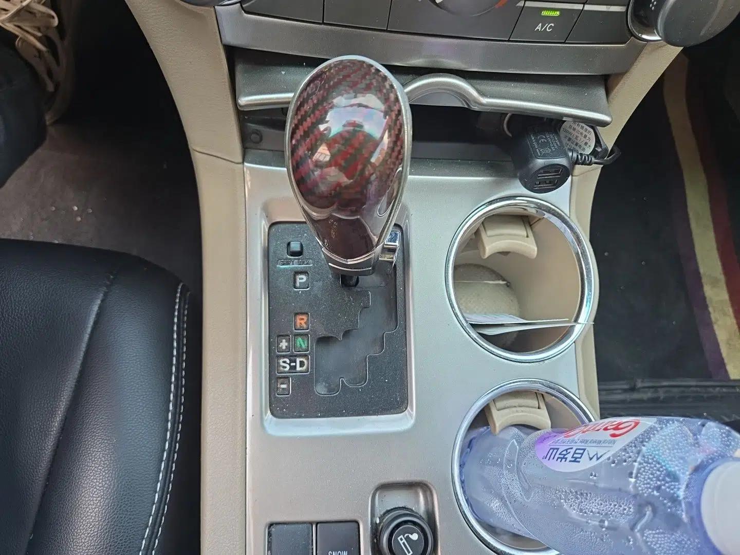 Toyota Highlander 2012 2.7L 2WD 5-Seater Elite Edition — миниатюра 14