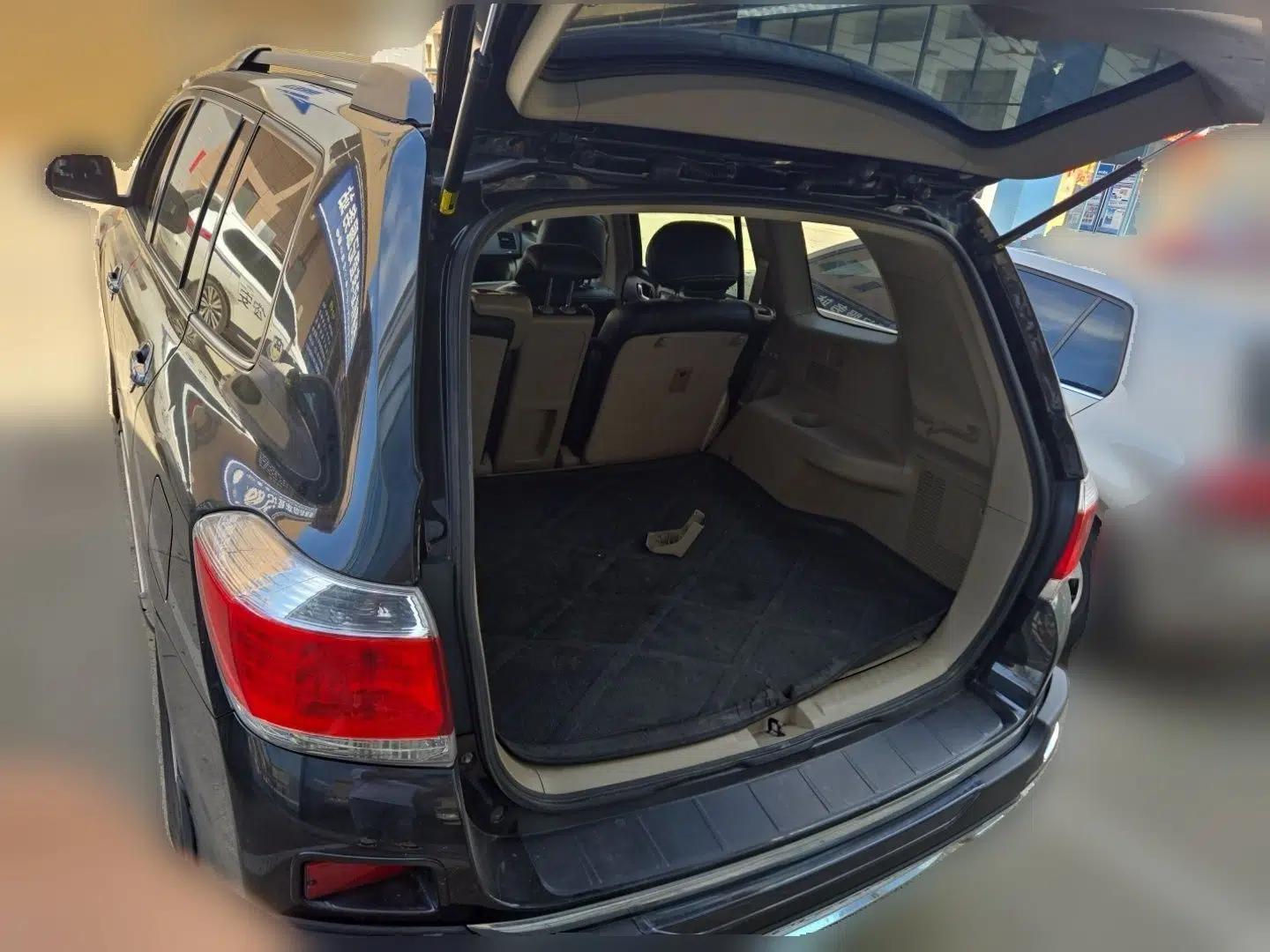 Toyota Highlander 2012 2.7L 2WD 5-Seater Elite Edition — миниатюра 19