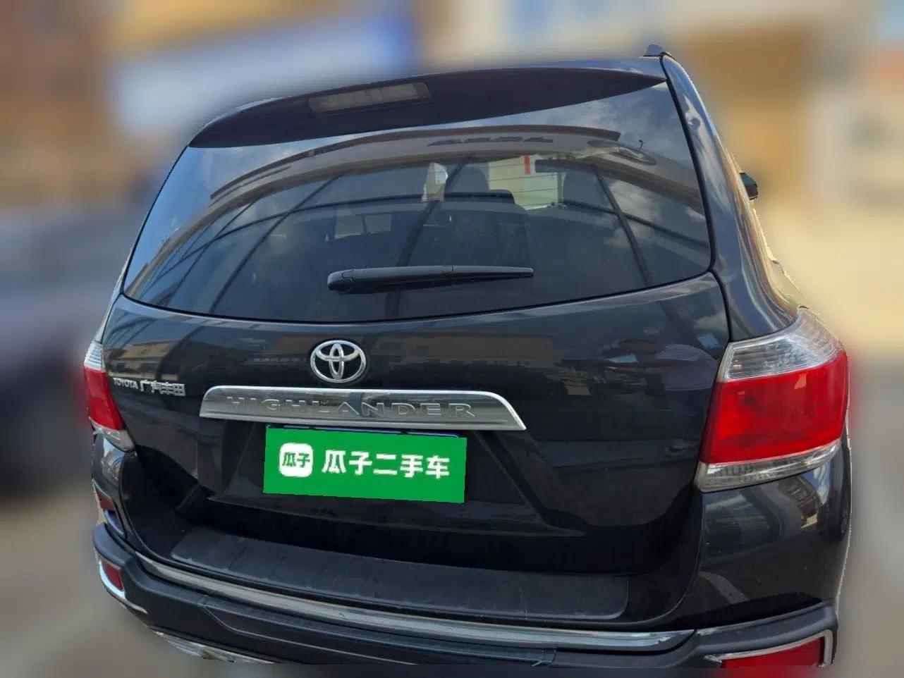 Toyota Highlander 2012 2.7L 2WD 5-Seater Elite Edition — миниатюра 5