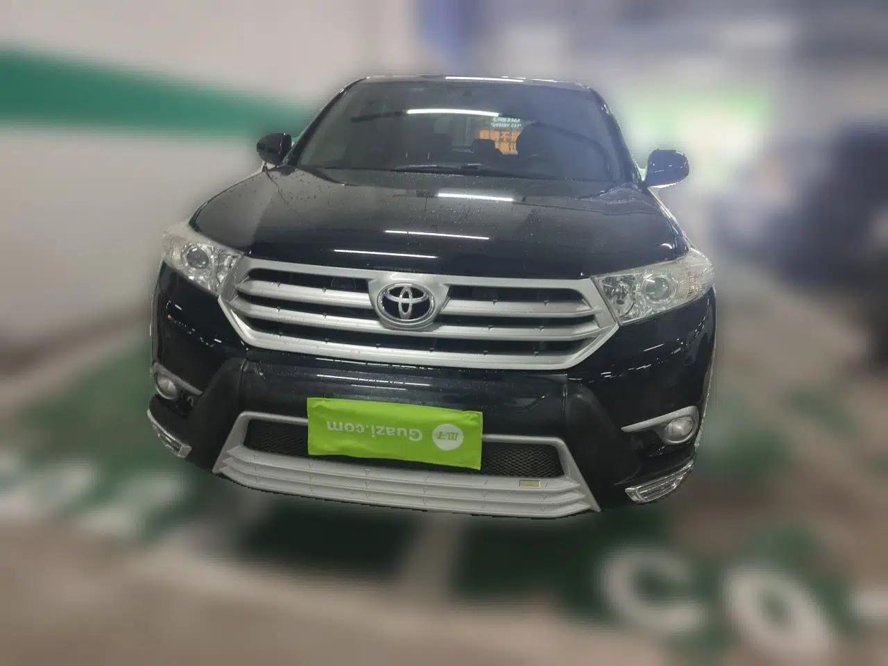 Toyota Highlander 2012 2.7L 2WD 5-Seater Elite Edition — миниатюра 2