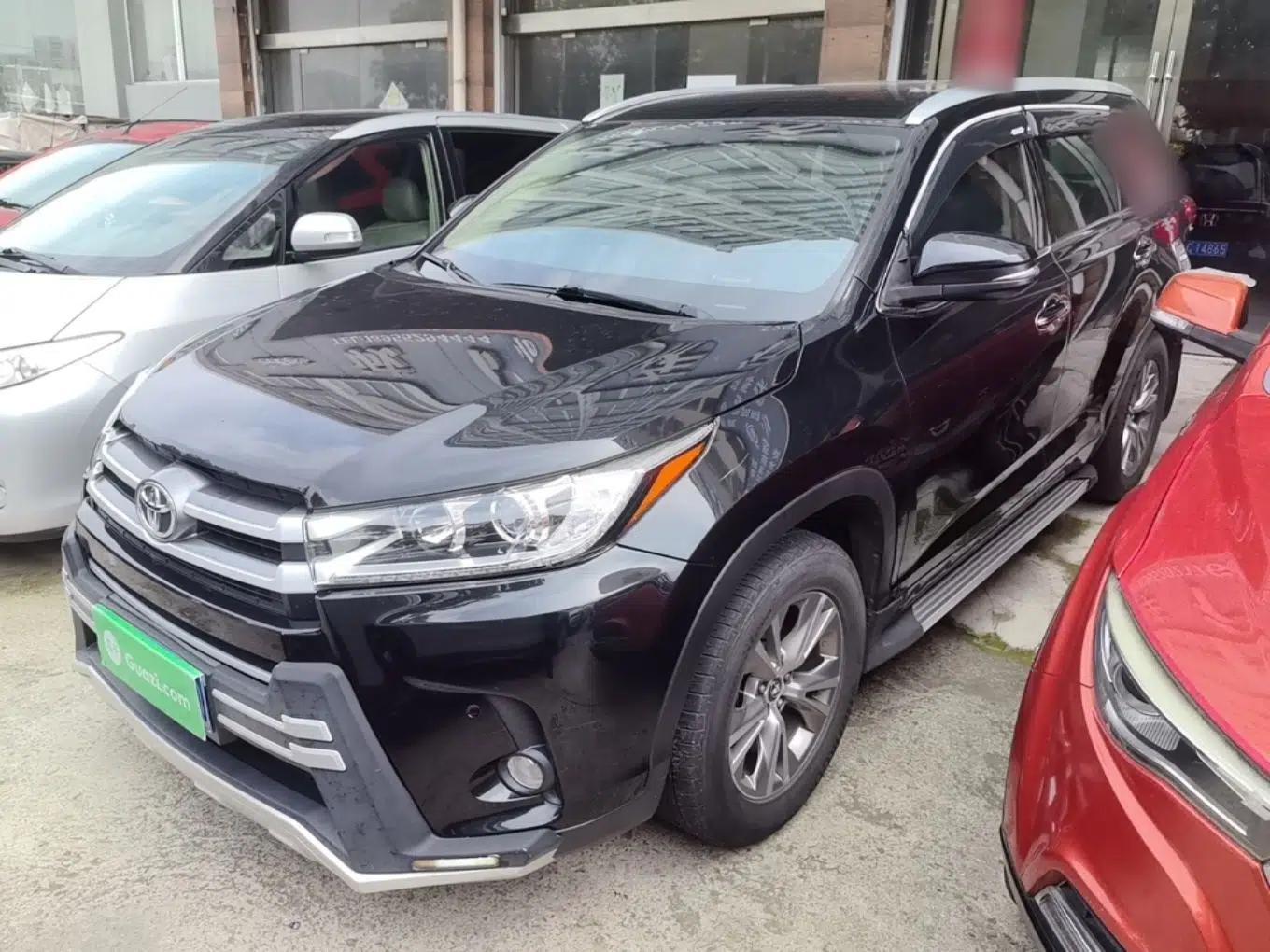 Toyota Highlander 2018 2.0T Two-Wheel Drive Elite Edition 7 Seats China VI Standard — миниатюра 1