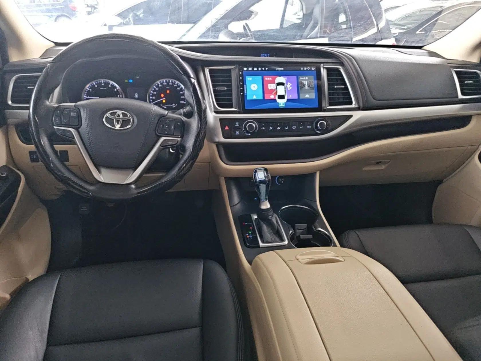 Toyota Highlander 2018 2.0T Two-Wheel Drive Elite Version 5 Seats China VI Standard — миниатюра 12