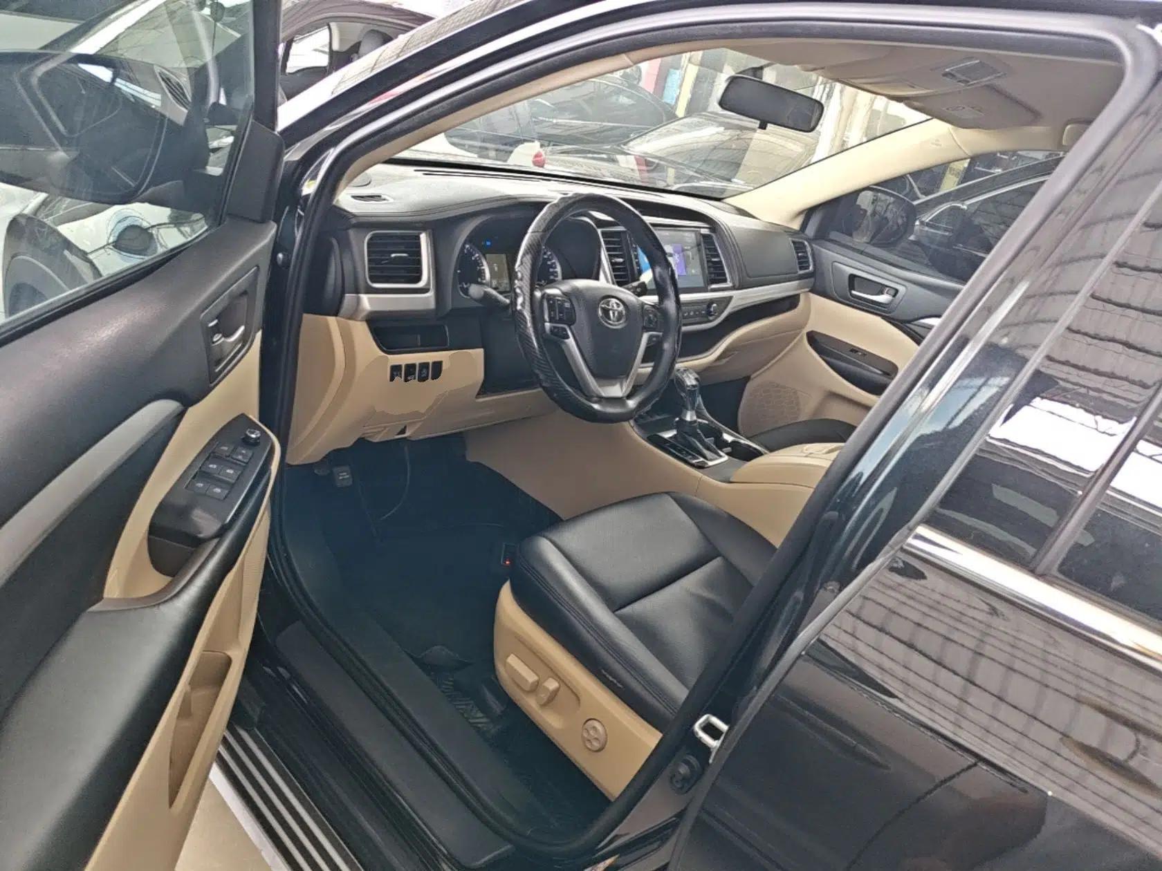 Toyota Highlander 2018 2.0T Two-Wheel Drive Elite Version 5 Seats China VI Standard — миниатюра 18