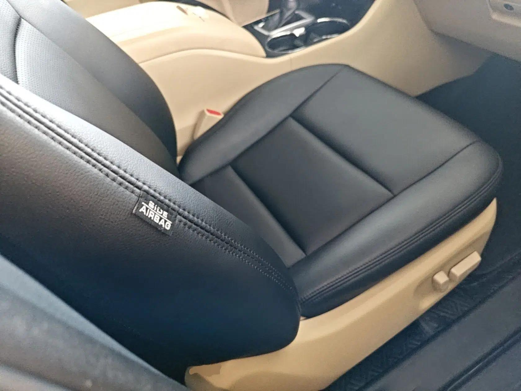 Toyota Highlander 2018 2.0T Two-Wheel Drive Elite Version 5 Seats China VI Standard — миниатюра 19